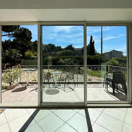Single-storey 110 M2, Garden, Near The Beach, Saint-cyr-sur-mer Apartmán *