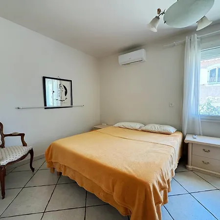 Single-storey 110 M2, Garden, Near The Beach, Saint-cyr-sur-mer Les Lecques