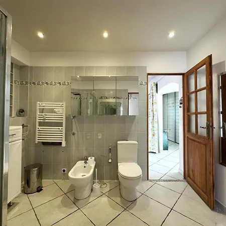 Lägenhet Single-storey 110 M2, Garden, Near The Beach, Saint-cyr-sur-mer